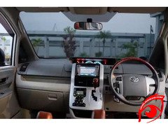 2013 Toyota Nav1 Tipe V ANTIK Istimewa Pribadi Terawat - Image 4/4